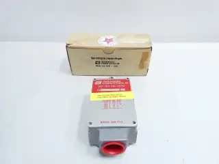 NAMCO EA170-15300 SNAP-LOCK LIMIT SWITCH 480/600V-AC
