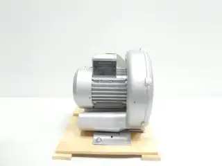 CANADA BLOWER AB-200-575 REGENERATIVE BLOWER 110CFM 3PH 1.25HP 60IN-H2O 575V-AC