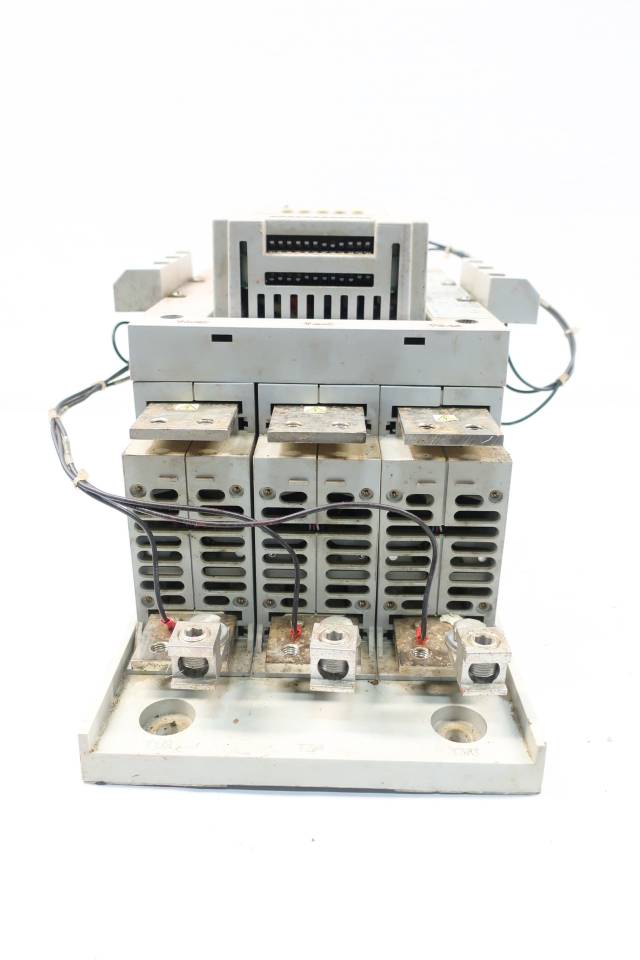 ALLEN BRADLEY 150F201NBR SOFT STARTER SMC FLEX 200480VAC 150HP