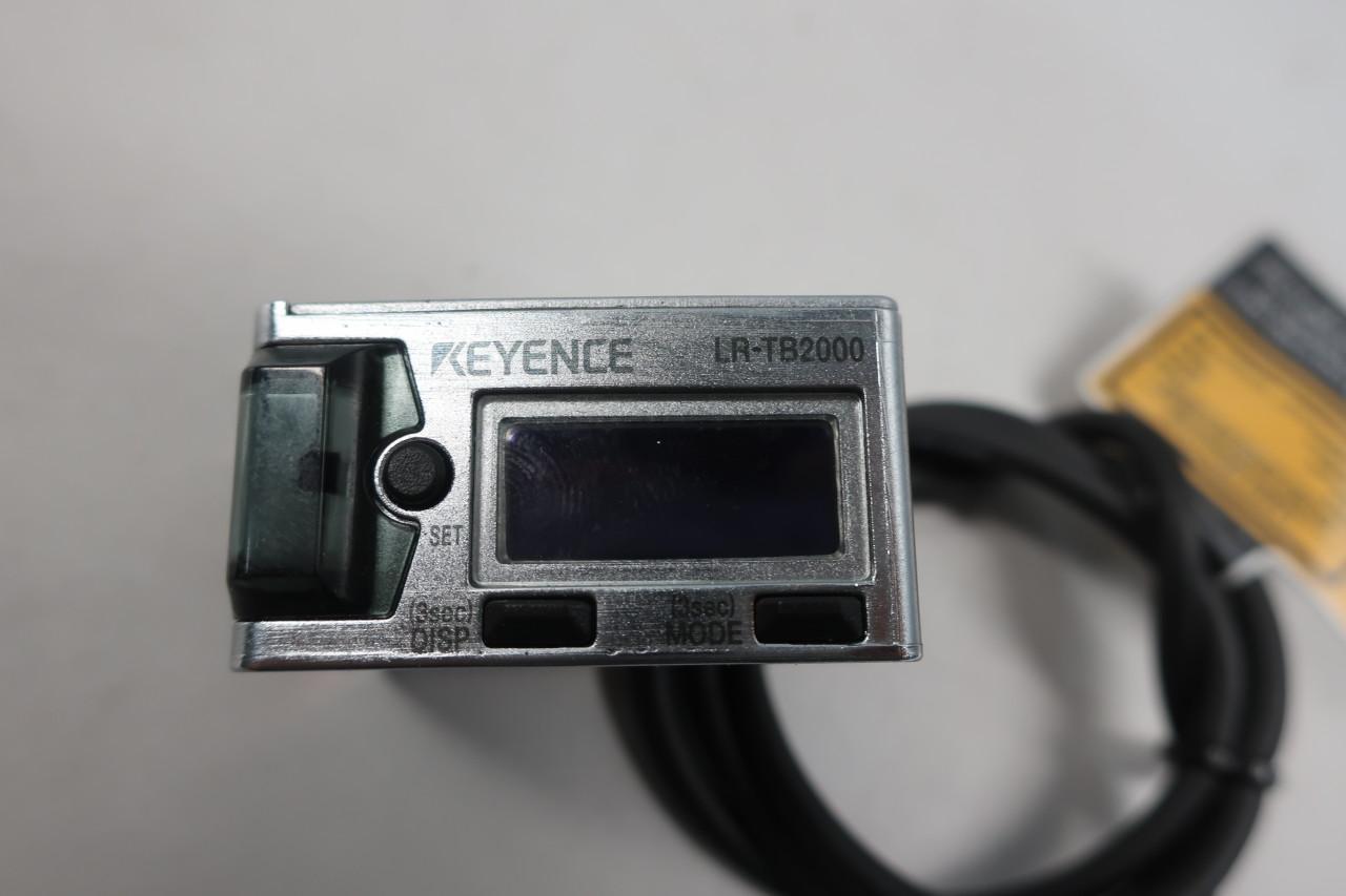 KEYENCE　LR-TB2000 Keyence LR-TB2000 Laser Sensor LRTB2000 New Expedited