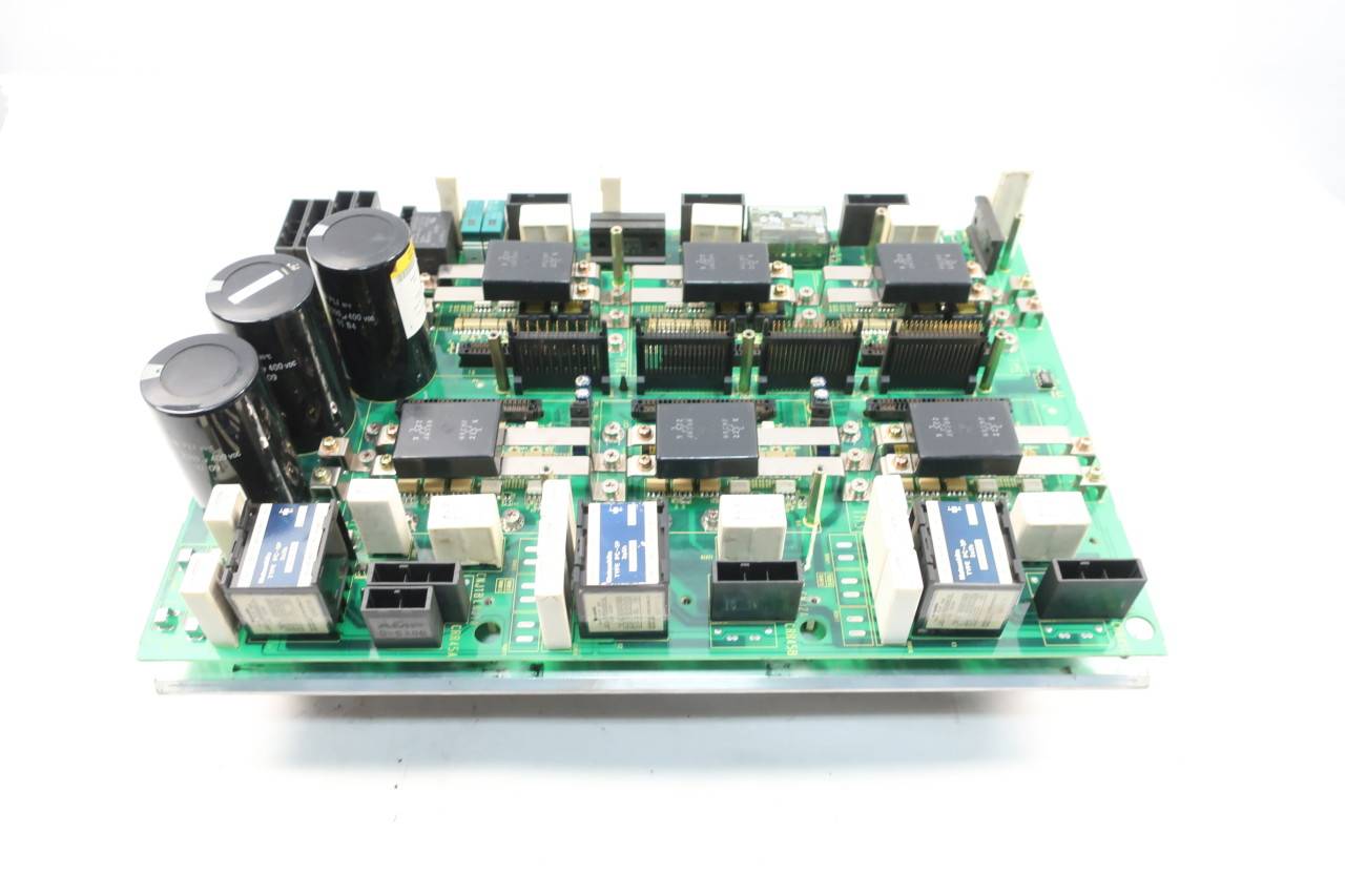 Fanuc A20B20020713/06C Servo Amplifier Board