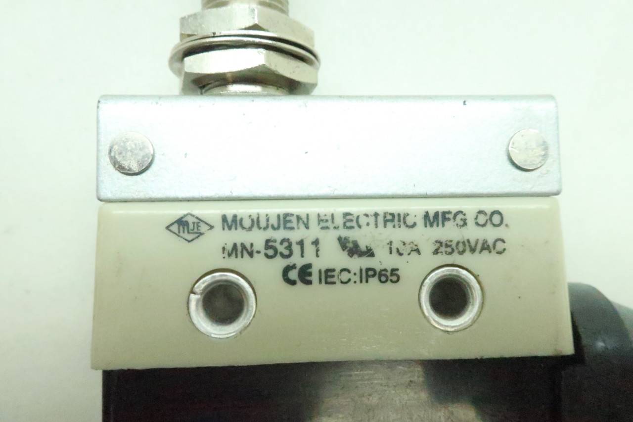 MN-5100 MOUJEN Short Top Push Plunger Switch Side Mount 10A 250V AC IP65 1NO 1NC