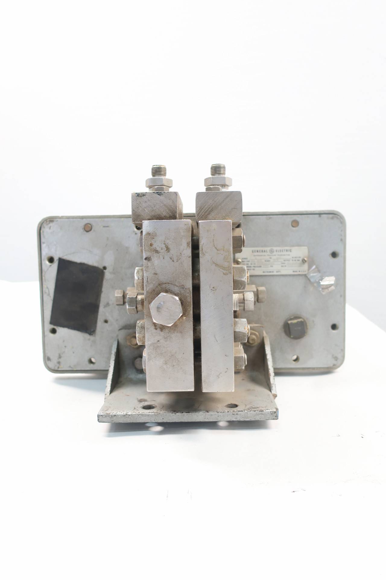 General Electric GE 50-553122CAAJ2RXE Pressure Transmitter 0-400IN-H2O General Electric GE 50-553122CAAJ2RXE Pressure Transmitter 0-400IN-H2O