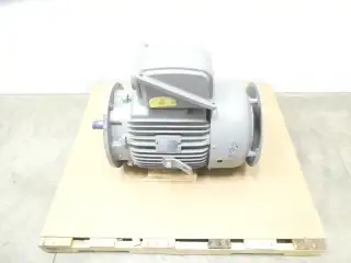 TECO WESTINGHOUSE 4EUH-8N MICBT2096 OPTIM MOTOR 324HP 3PH 40HP 1770RPM 575V-AC