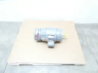 REULAND COSO 0050C-2BAB-0070 AC MOTOR 215 3PH 5HP 1800RPM 575V-AC