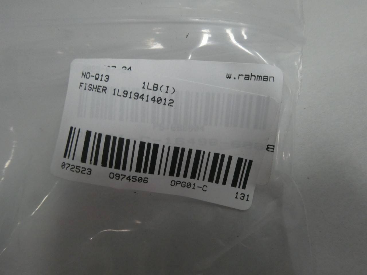 FISHER 1L919414012 BRASS ADJUSTING SCREW VALVE PARTS AND ACCESSORY 