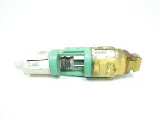 COLLINS 7561-1-839P01-D5C-4L-KXX PVC CONTROL VALVE 1IN NPT