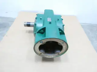 MASTER M60320 210CM28A RIGHT ANGLE GEAR REDUCER 86:1