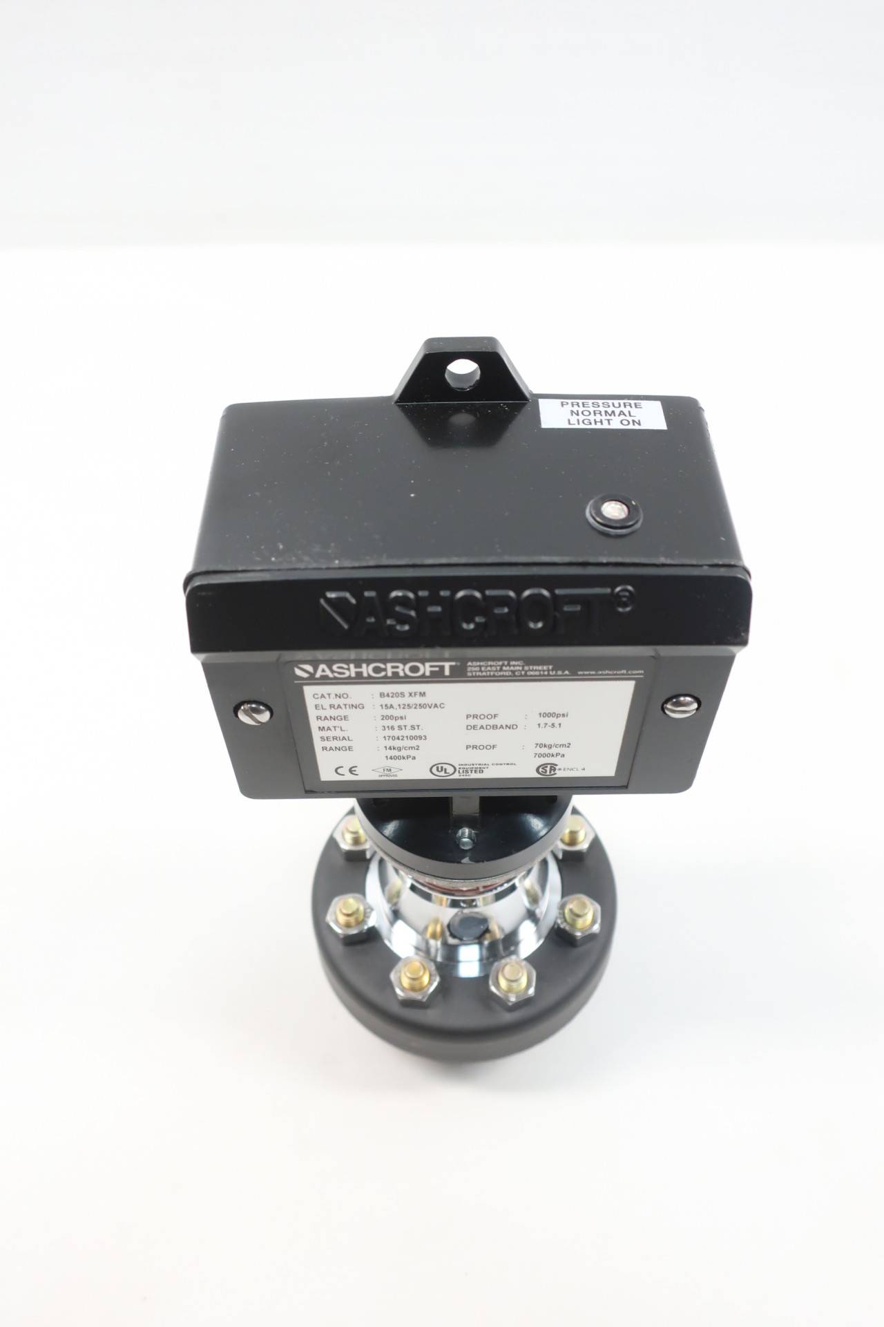 Ashcroft B420S XFM Pressure Switch W/ Diaphragm Seal 200psi, 48 OFF