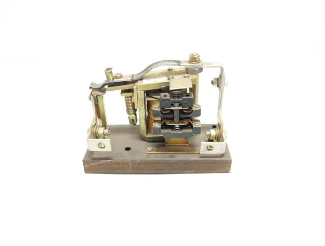 GENERAL ELECTRIC GE IC2800Y109A2 150A AMP DC CONTACTOR R688030