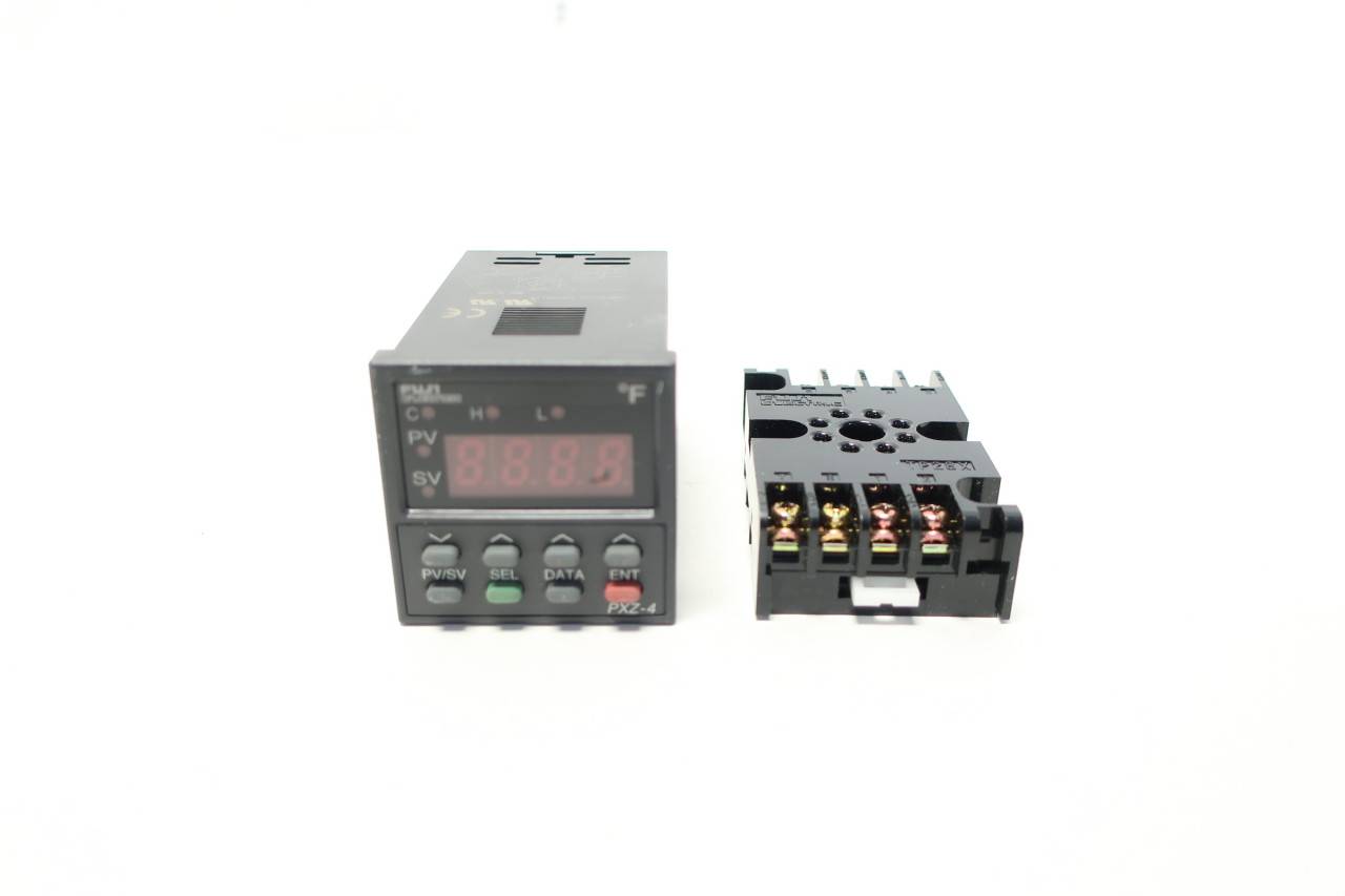 Fuji Electric PXZ4RAY14VC26200005D Temperature Controller 8 Pin