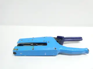 AMP 91134-1 CRIMPER
