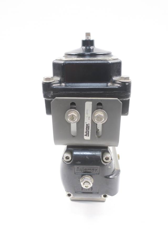 AUTOMAX S85SR10 PNEUMATIC VALVE ACTUATOR W/ NXL21000 ULTRASWITCH D599353