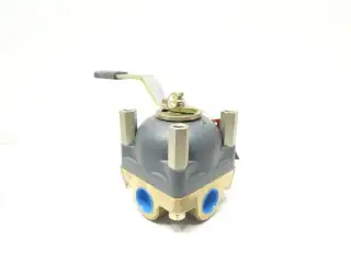 IMO 147P3WC3 BARKSDALE SHEAR-SEAL MANUAL DIRECTIONAL CONTROL VALVE 1-1/2IN