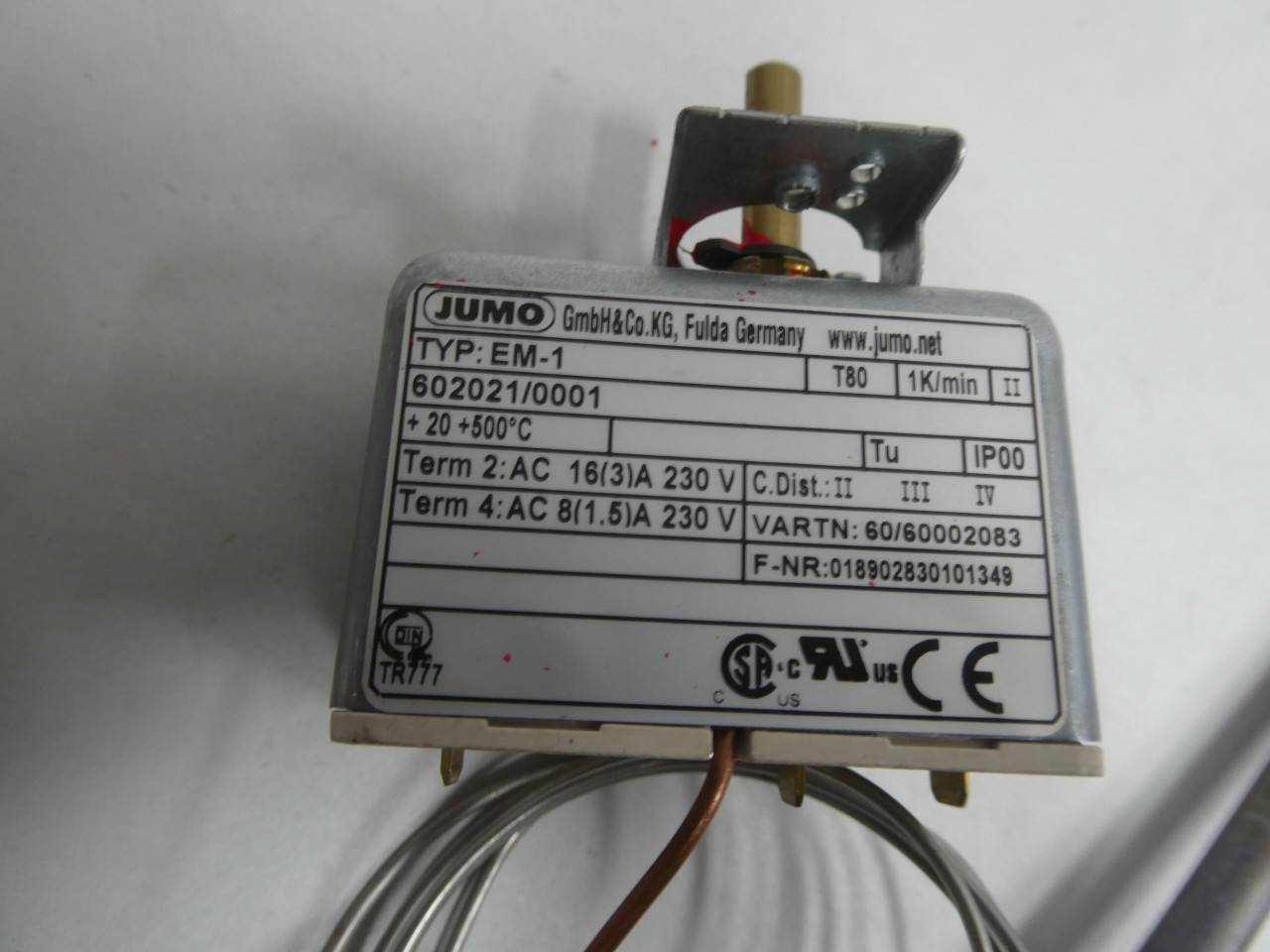 JUMO EM-1 602021/0001 20-500C 230V-AC THERMOSTAT
