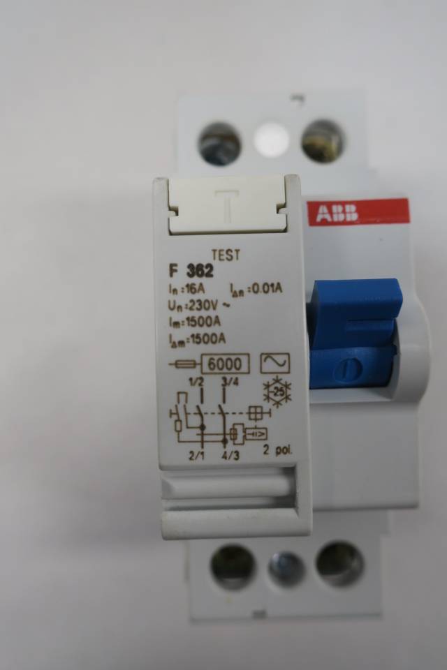 ABB F362 RESIDUAL CURRENT OPERATED CIRCUIT BREAKER 16A 2P 230V-AC D583030