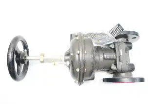 SAUNDERS 3449 MANUAL IRON FLANGED DIAPHRAGM VALVE 2-1/2IN 150