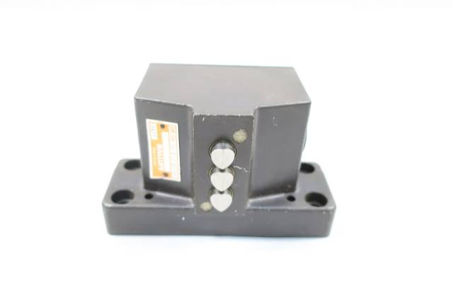 BALLUFF BNS 519-D3-D12-62-10 MECHANICAL POSITION SWITCH