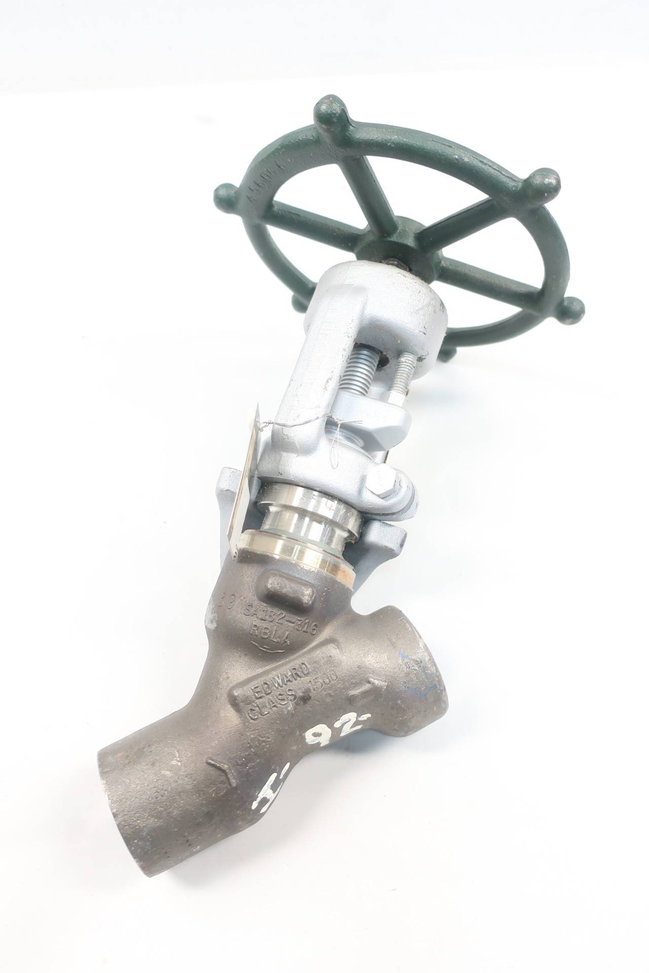 Edward Valve B36224F316FJPT4 Manual Steel Socket Weld Globe Valve 1in 1500