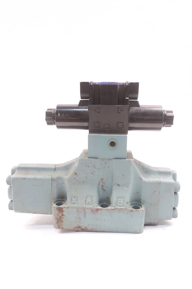 NACHI DSSG06D35KAERD25047H HYDRAULIC DIRECTIONAL CONTROL VALVE D593947