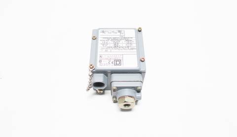 JOHNSON CONTROLS P72AA-18 Differential Ammonia 1/4IN 5-35PSI Pressure Switch 