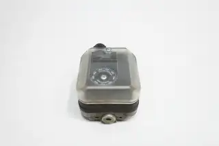 KROM SCHRODER DG500U-3 GAS PRESSURE SWITCH 100-500PSI 250V-AC
