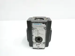 DOUBLE A B-06-10A4-L HYDRAULIC RELIEF VALVE 3000PSI