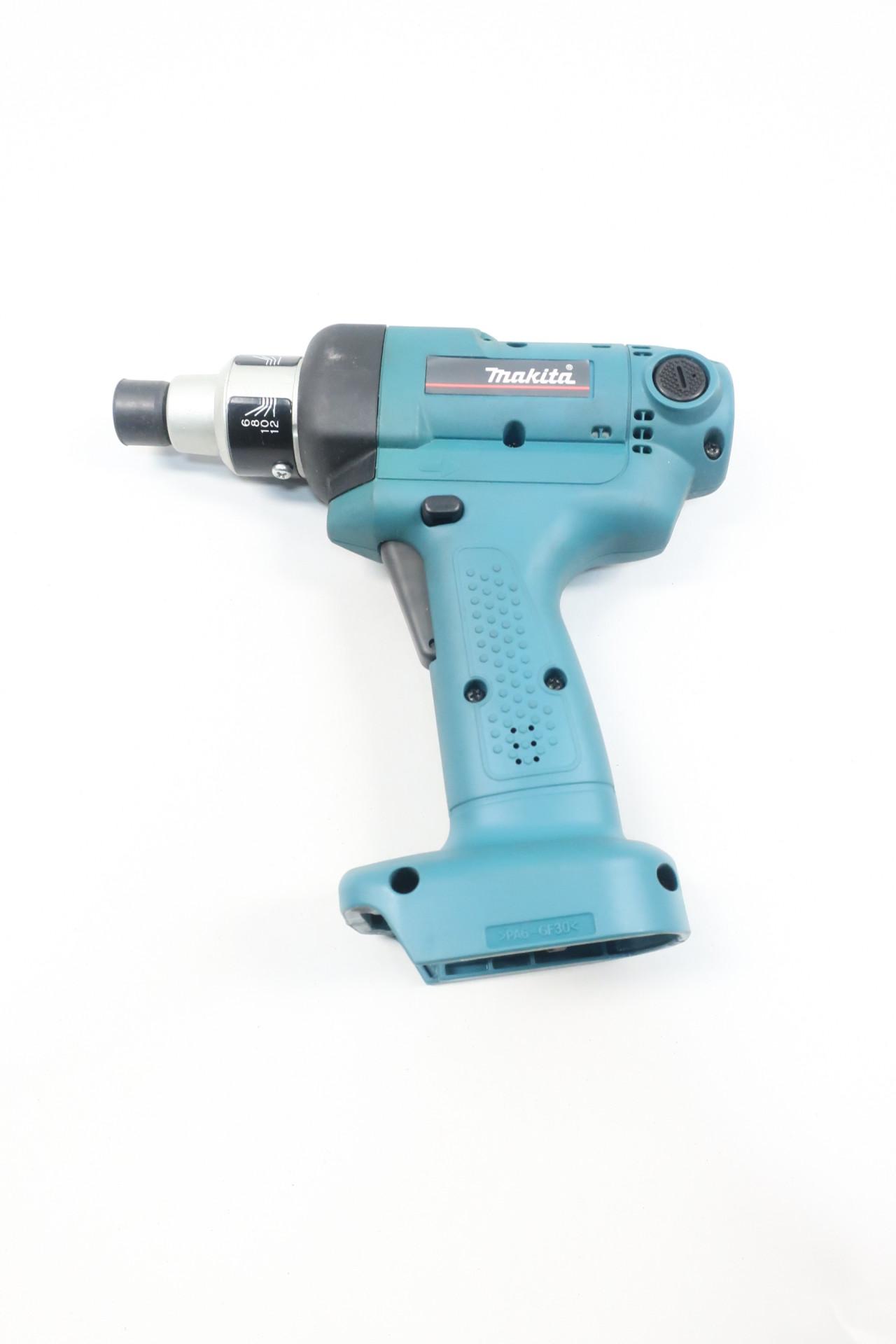 Image of Makita BFT123F cordless screw driver