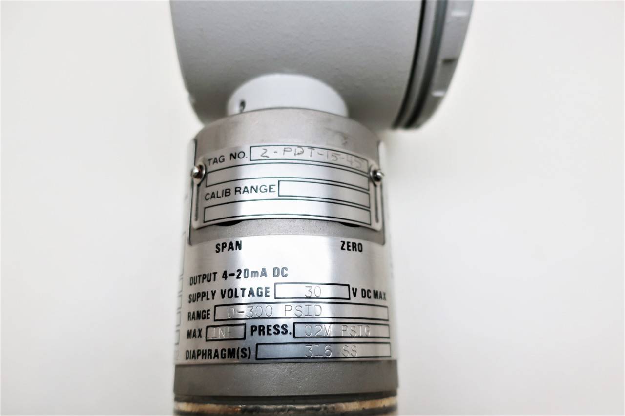 SCHLUMBERGER PDH3000-300-53-12-21-XX-13 0-300PSI 30V-DC Pressure Transmitter SCHLUMBERGER PDH3000-300-53-12-21-XX-13 0-300PSI 30V-DC Pressure Transmitter