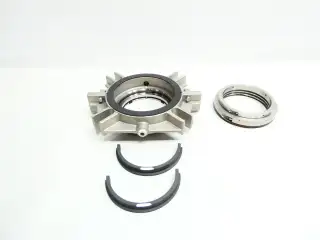AESSEAL X38Z40 RADIALLY DIVIDED SEAL 4.750-38