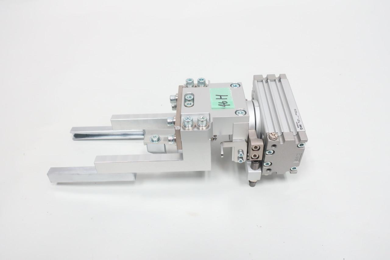SMC MSQB10L4 Compact Rotary Table, Rack & Pinion, Shock Absorber — Allgemeines Zubehör