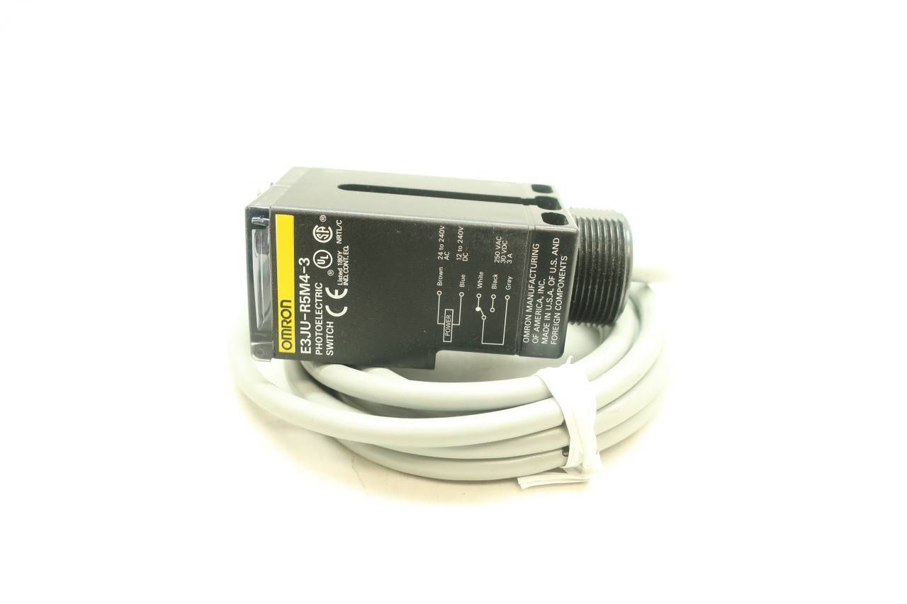 Omron E3JU-R5M4 Interruttore Fotoelettrico, 24-240 VAC, Usato In Buone Condizioni