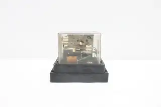 SCHLEICHER MZU 21/B TIME DELAY RELAY 6-60S 125V-AC