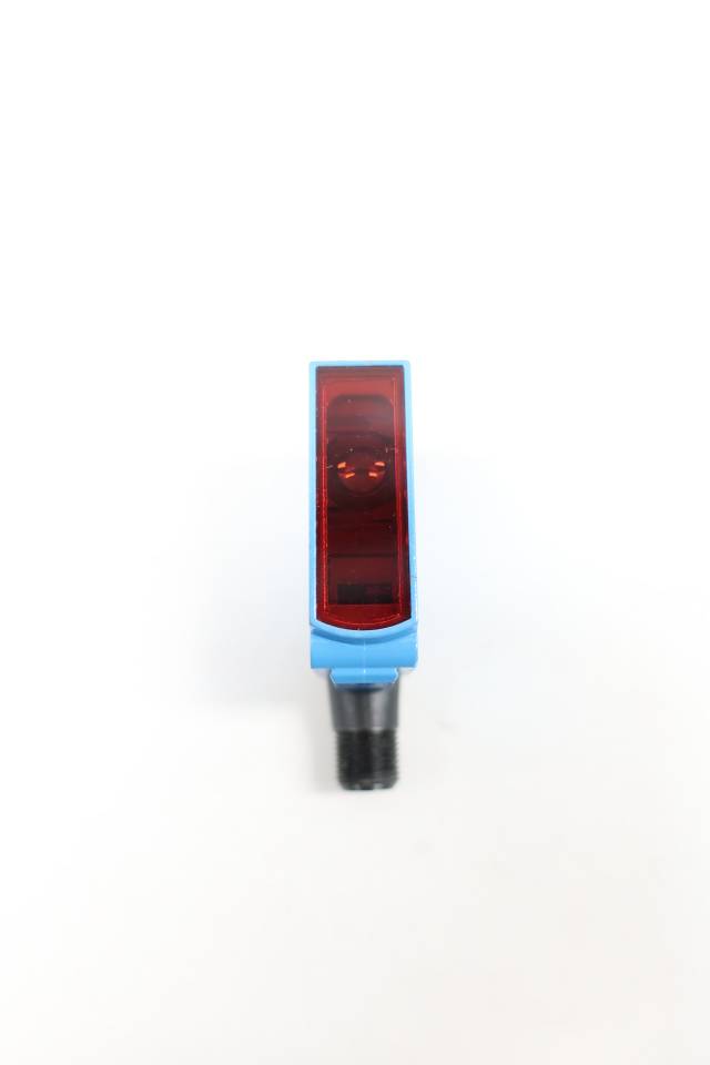 SICK WL12G-302431 PHOTOELECTRIC SENSOR 10-30V-DC