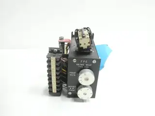 FEDERAL PACIFIC VSDC VOLTAGE RELAY 250V-DC