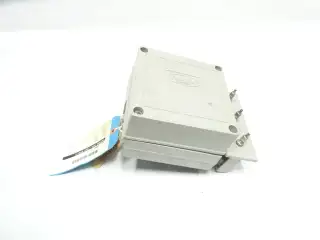 FISHER 3582D PNEUMATIC VALVE POSITIONER 3-15PSI