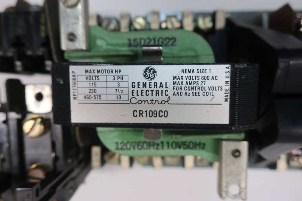 GENERAL ELECTRIC SIZE 1 3 PH CONTACTOR CR109CO
