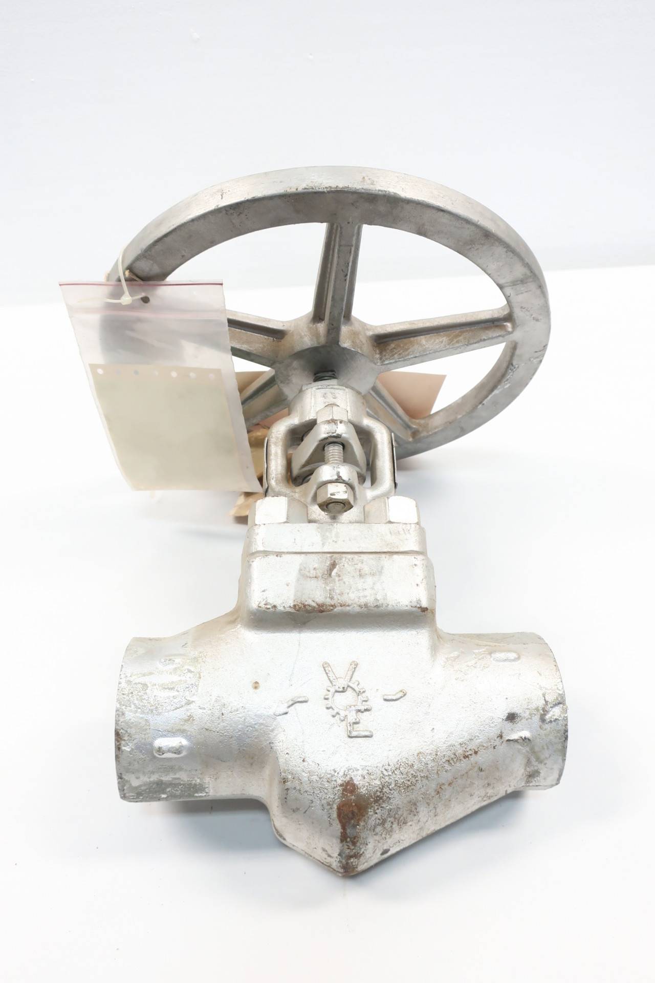 Velan 374B Manual Steel Socket Weld Globe Valve 2in 1500