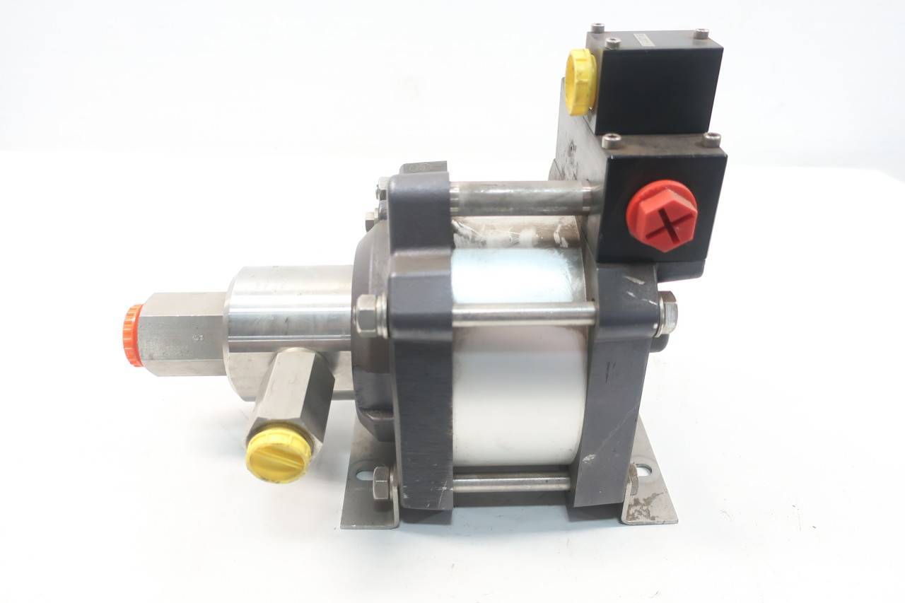 Maximator G10LVE Air Driven Piston Pump 18.53lpm 1595psi