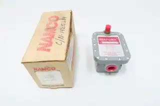 NAMCO EA990-00085 LIMIT SWITCH 480/600V-AC 125/250V-DC