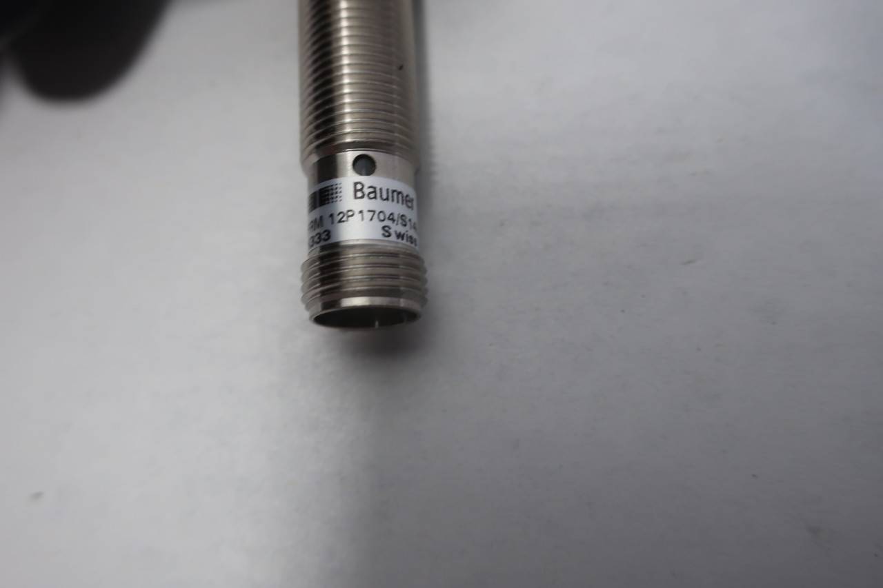 Baumer IFRM 12P1704/S14L 10155366 Sn-4mm 10-30v-dc Inductive Proximity  Sensor