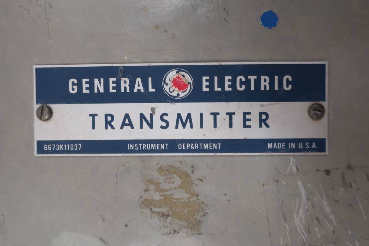 General Electric GE 50-553122CAAJ2RXE Pressure Transmitter 0-400IN-H2O General Electric GE 50-553122CAAJ2RXE Pressure Transmitter 0-400IN-H2O
