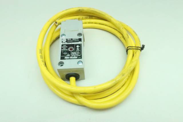 ALLEN BRADLEY 802PR-LAAR1-12 PROXIMITY LIMIT SWITCH 102-132V-AC SER C