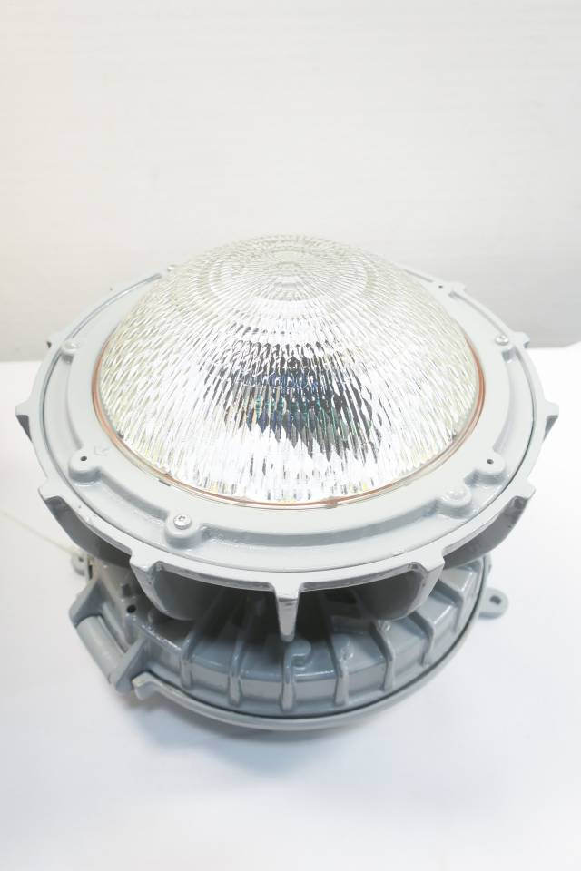 HOLOPHANE LED PETROLUX PLED205L4K27UNNAGL5F LED LIGHTING FIXTURE D592507