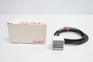 SUNX DP-101-N-P DIGITAL PRESSURE SWITCH 3/8IN 100KPA