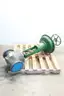 FISHER ET 657 MANUAL IRON FLANGED CONTROL VALVE 6IN 125 thumbnail 1