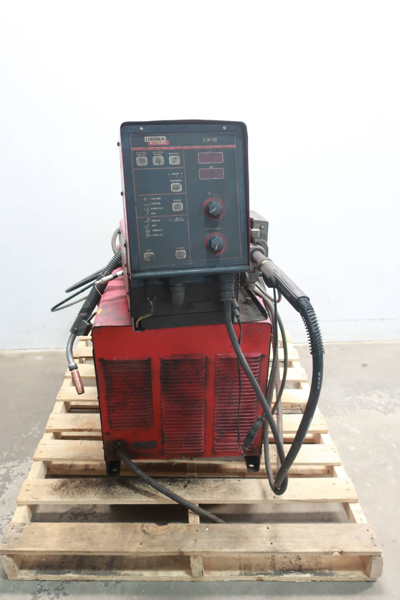 Lincoln CV300 Idealarc Mig Welder 3ph 230/460/575vac