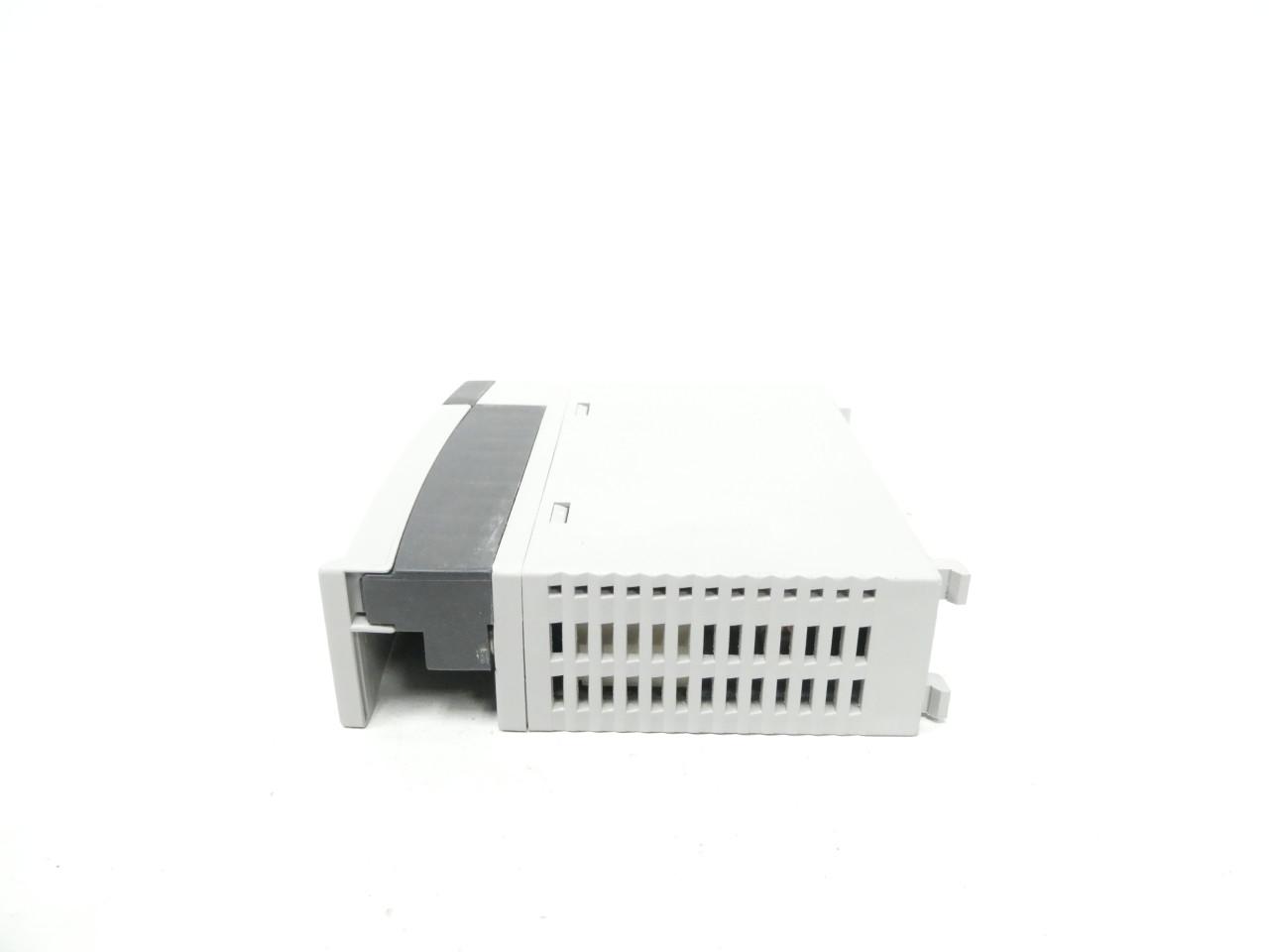 HITACHI EH-YR16 EH-150 OUTPUT MODULE