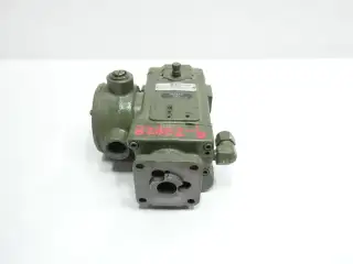 WOODWARD B8250-394GC ELECTRICAL GOVERNOR ACTUATOR