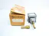 UE UNITED ELECTRIC B105 121 TEMPERATURE CONTROLLER 200-425F 480V-AC thumbnail 1